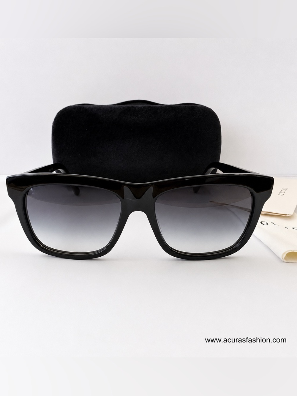 Gucci Sunglasses Unisex